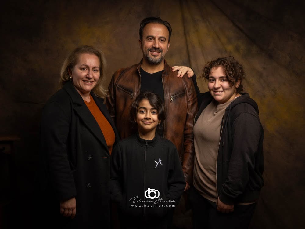 Stand portrait au Marché de Noël de Ligné — Brahim Hachlaf